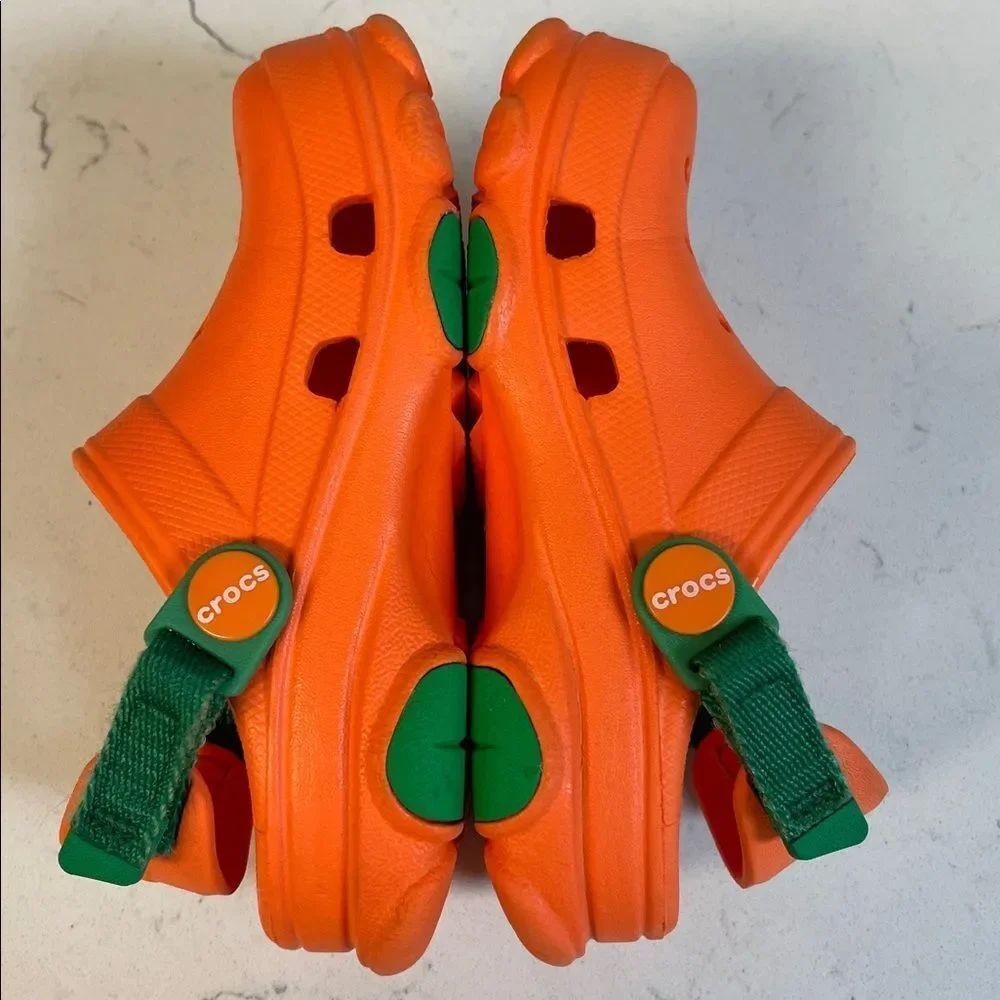 Anwar Carrots x Crocs Classic All-Terrain Clog Toddler Size 9